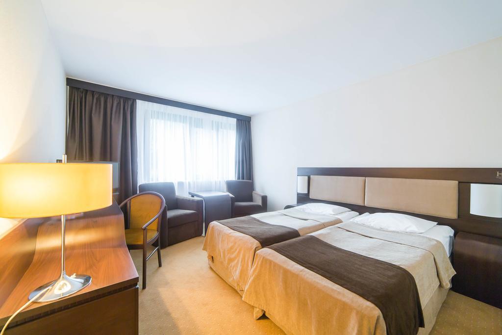 Hotel Solny Kołobrzeg Esterno foto