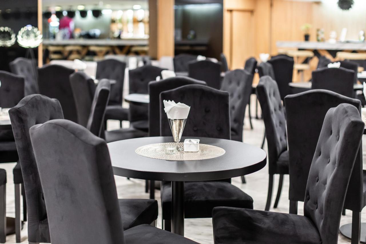 Hotel Solny Kołobrzeg Esterno foto